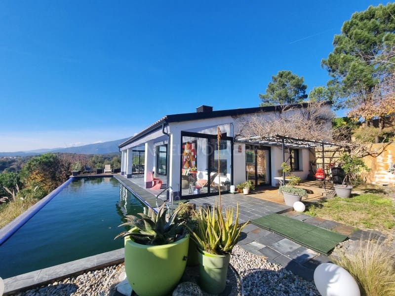 3 soverom Villa til salgs i Riells i Viabrea med svømmebasseng garasje - € 429 000 (Ref: 9586553)