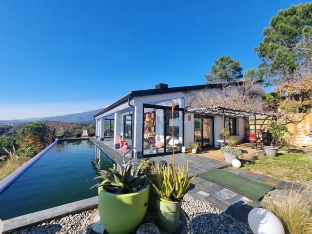 3 soverom Villa til salgs i Riells i Viabrea med svømmebasseng garasje - € 429 000 (Ref: 9586553)