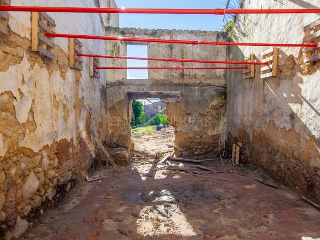 Landgrundstück zu verkaufen in Breda - 135.000 € (Ref: 9591347)