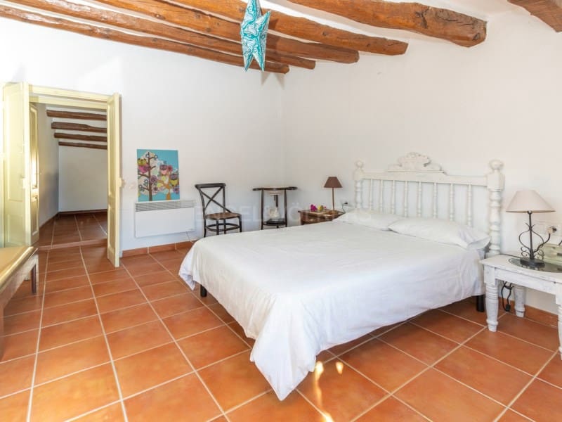 4 bedroom Townhouse for sale in Santa Coloma de Farners - € 229,000 (Ref: 9591348)