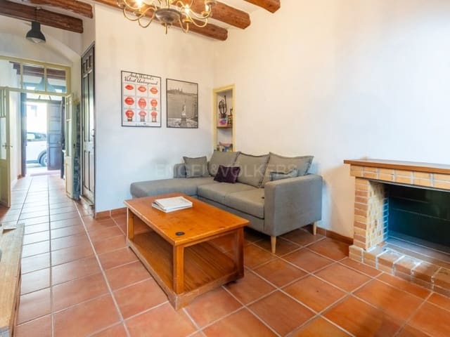 4 bedroom Townhouse for sale in Santa Coloma de Farners - € 229,000 (Ref: 9591348)