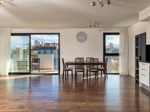 Ático de 3 habitaciones en Platja d'Aro, Castell-Platja d'Aro en venta con piscina garaje - 720.000 € (Ref: 9591349)