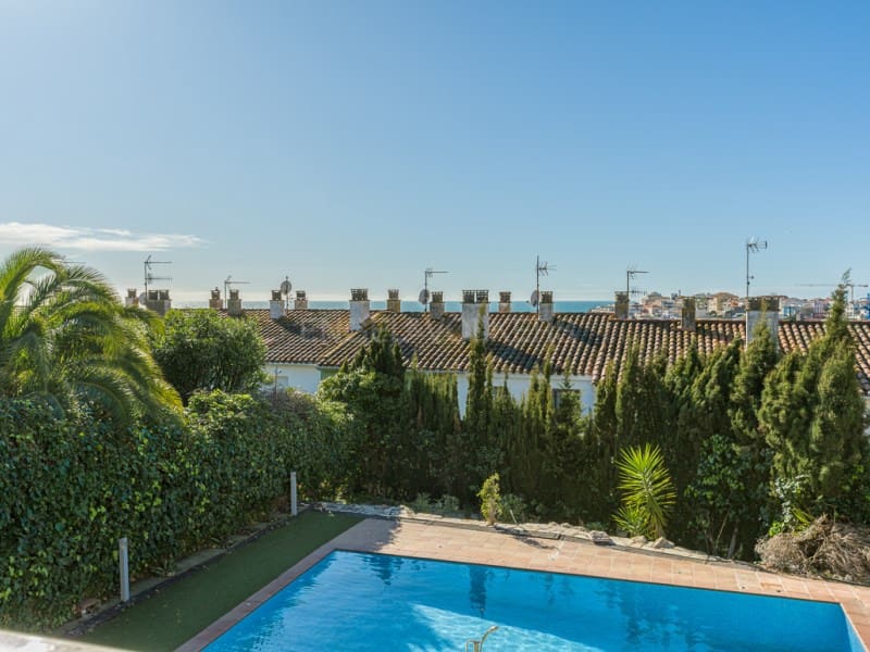 6 bedroom Villa for sale in Palamos with pool garage - € 899,000 (Ref: 9608115)