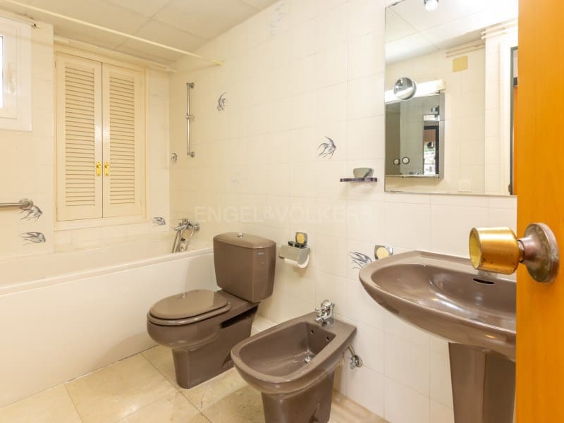 4 soveværelse Lejlighed til salg i Blanes - € 399.000 (Ref: 9616168)