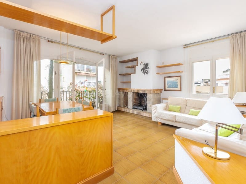 4 soveværelse Lejlighed til salg i Blanes - € 399.000 (Ref: 9616168)