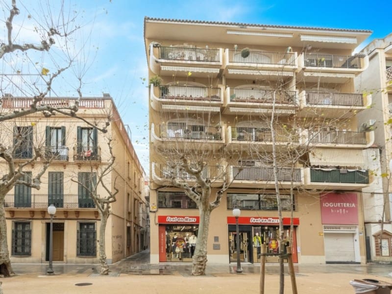 4 bedroom Flat for sale in Blanes - € 399,000 (Ref: 9616168)