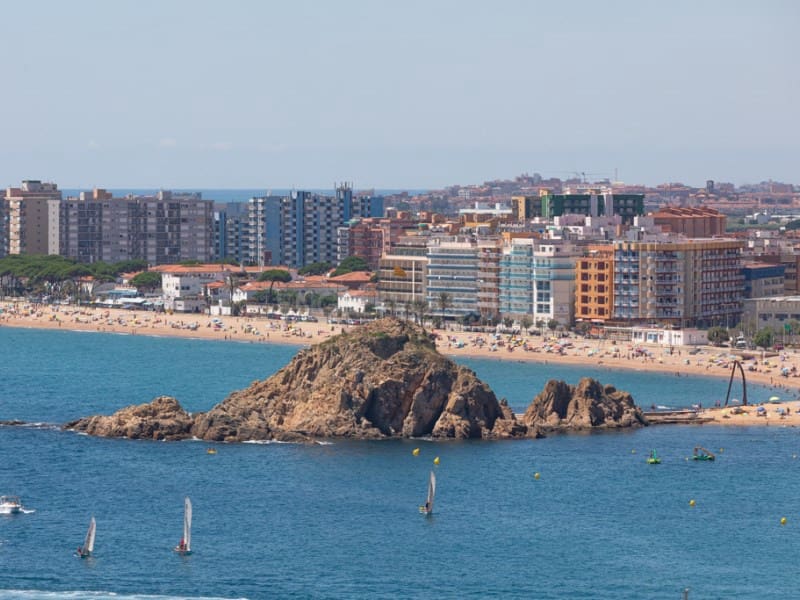 Commercial for sale in Blanes - € 290,000 (Ref: 9616169)