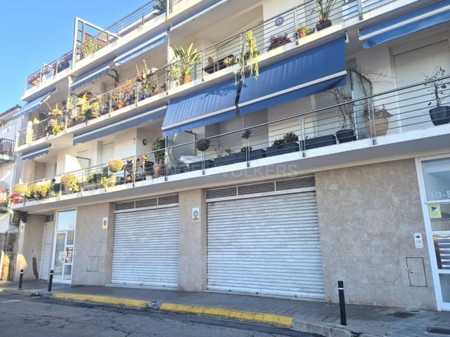 Commercial for sale in Blanes - € 290,000 (Ref: 9616169)