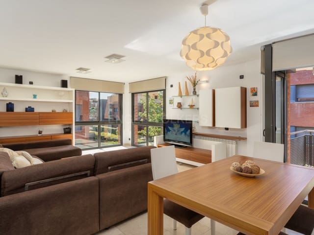 4 bedroom Apartment for sale in Calonge i Sant Antoni with pool - € 665,000 (Ref: 9627592)