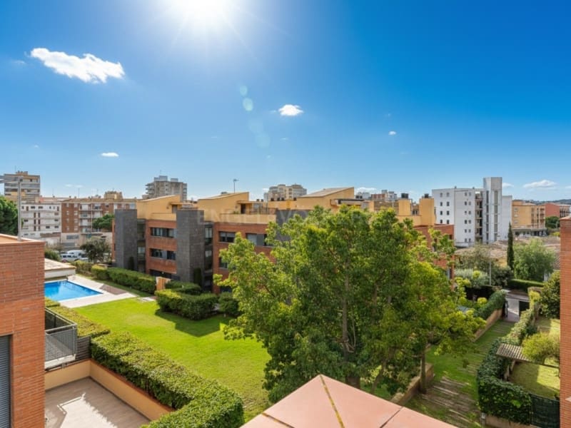 4 bedroom Apartment for sale in Calonge i Sant Antoni with pool - € 665,000 (Ref: 9627592)