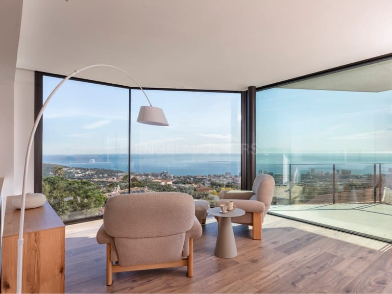 4 sypialnia Willa na sprzedaż w Platja d'Aro z basenem garażem - 2 200 000 € (Ref: 9637429)