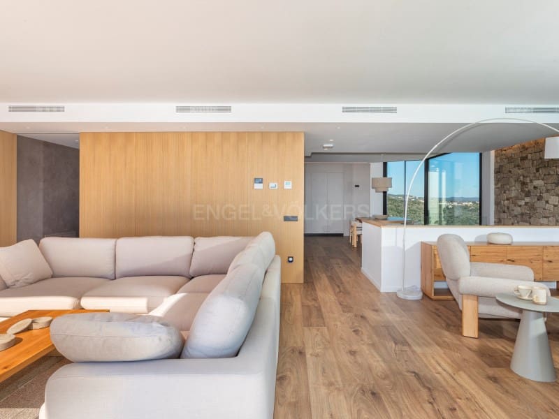 4 sypialnia Willa na sprzedaż w Platja d'Aro z basenem garażem - 2 200 000 € (Ref: 9637429)