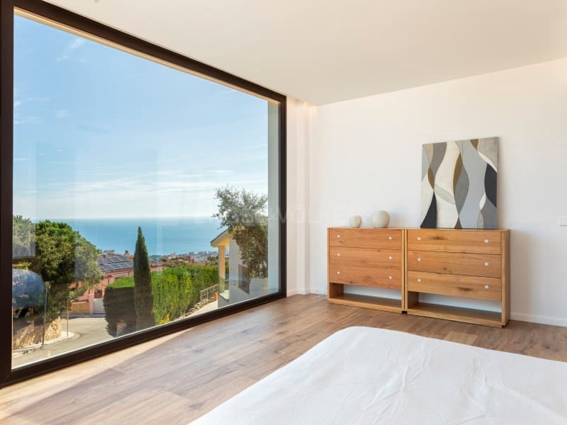 4 sypialnia Willa na sprzedaż w Platja d'Aro z basenem garażem - 2 200 000 € (Ref: 9637429)