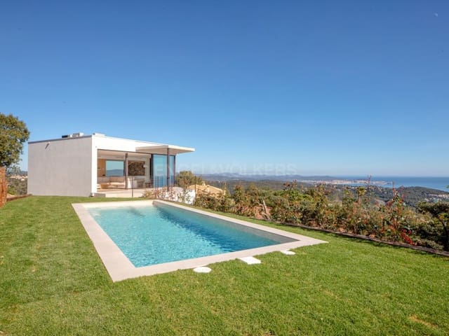 4 sypialnia Willa na sprzedaż w Platja d'Aro, Castell-Platja d'Aro z basenem garażem - 2 200 000 € (Ref: 9637429)