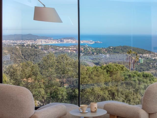 4 sypialnia Willa na sprzedaż w Platja d'Aro, Castell-Platja d'Aro z basenem garażem - 2 200 000 € (Ref: 9637429)