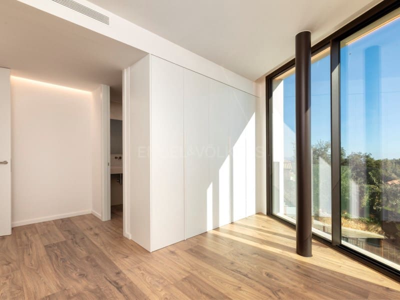 4 sypialnia Willa na sprzedaż w Platja d'Aro z basenem garażem - 2 200 000 € (Ref: 9637429)