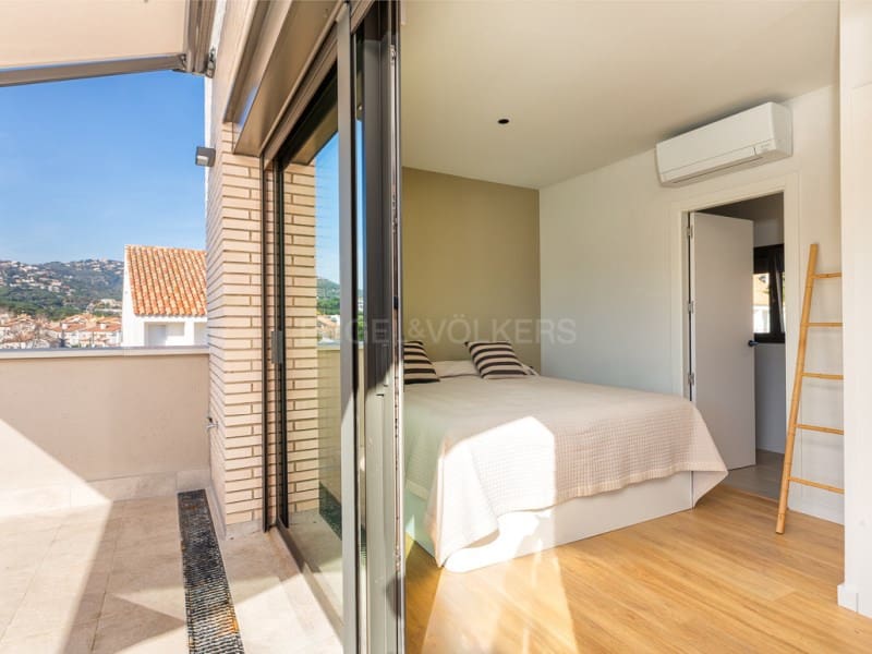 3 quarto Casa em Banda para venda em Platja d'Aro com piscina garagem - 745 000 € (Ref: 9639336)