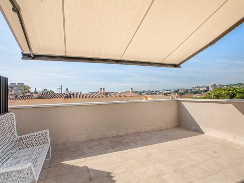 3 quarto Casa em Banda para venda em Platja d'Aro com piscina garagem - 745 000 € (Ref: 9639336)