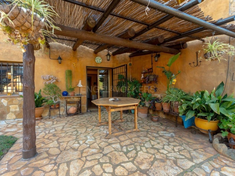 5 slaapkamer Finca/Landhuis te koop in Calonge i Sant Antoni met zwembad garage - € 975.000 (Ref: 9648199)