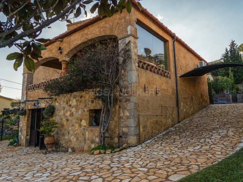 5 slaapkamer Finca/Landhuis te koop in Calonge i Sant Antoni met zwembad garage - € 975.000 (Ref: 9648199)