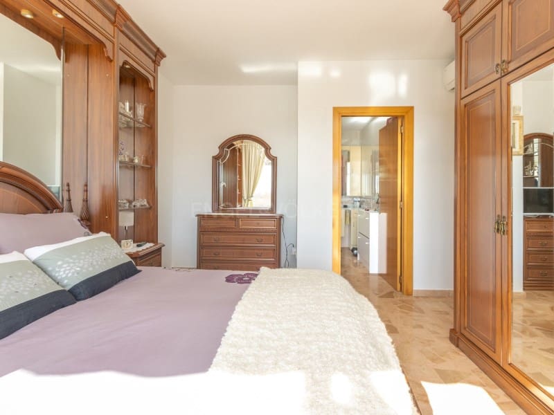 4 bedroom Villa for sale in Lloret de Mar with pool garage - € 975,000 (Ref: 9651818)