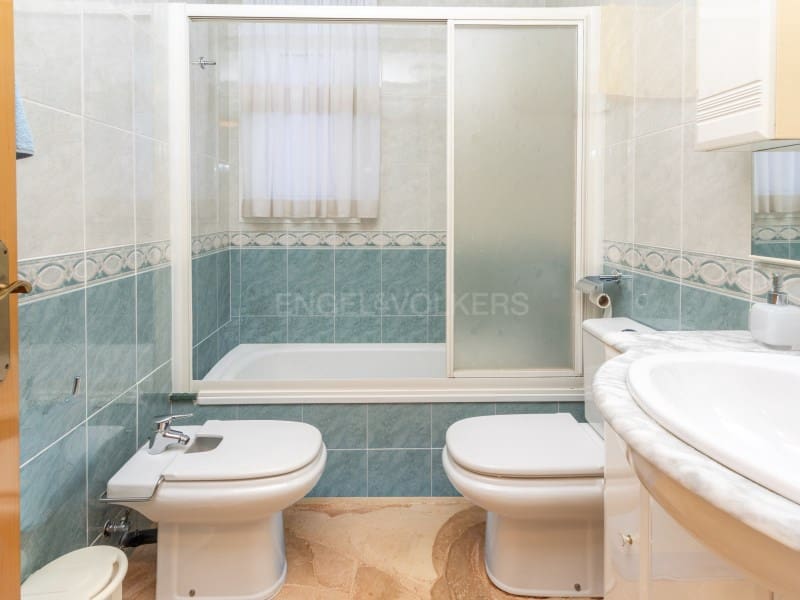 4 bedroom Villa for sale in Lloret de Mar with pool garage - € 975,000 (Ref: 9651818)