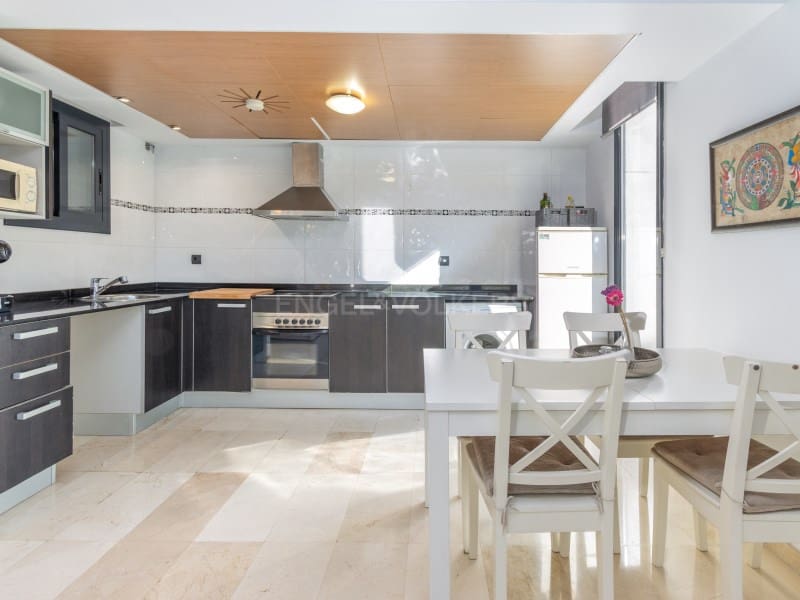 2 makuuhuone Huoneisto myytävänä paikassa Platja d'Aro mukana uima-altaan 
autotalli - 375 000 € (Ref: 9655907)