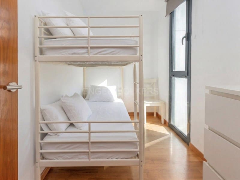 2 makuuhuone Huoneisto myytävänä paikassa Platja d'Aro mukana uima-altaan 
autotalli - 375 000 € (Ref: 9655907)