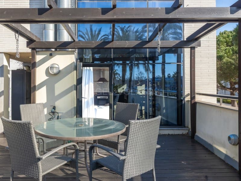 2 makuuhuone Huoneisto myytävänä paikassa Platja d'Aro mukana uima-altaan 
autotalli - 375 000 € (Ref: 9655907)