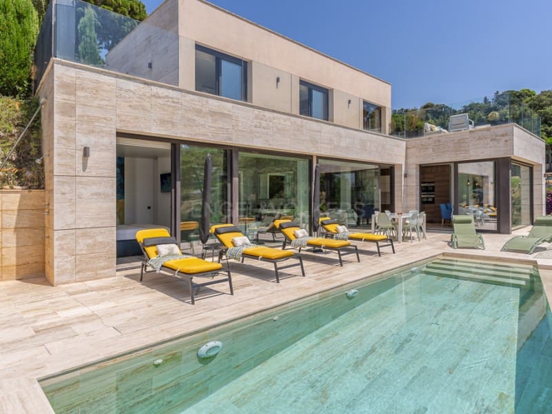 3 camera da letto Villa in vendita in Tossa de Mar con piscina garage - 1.470.000 € (Rif: 9666326)