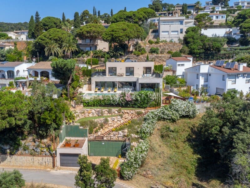 3 camera da letto Villa in vendita in Tossa de Mar con piscina garage - 1.470.000 € (Rif: 9666326)