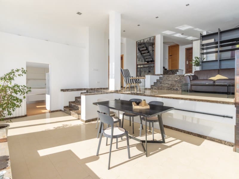 Chalet de 5 habitaciones en Lloret de Mar en venta con piscina garaje - 950.000 € (Ref: 9670352)