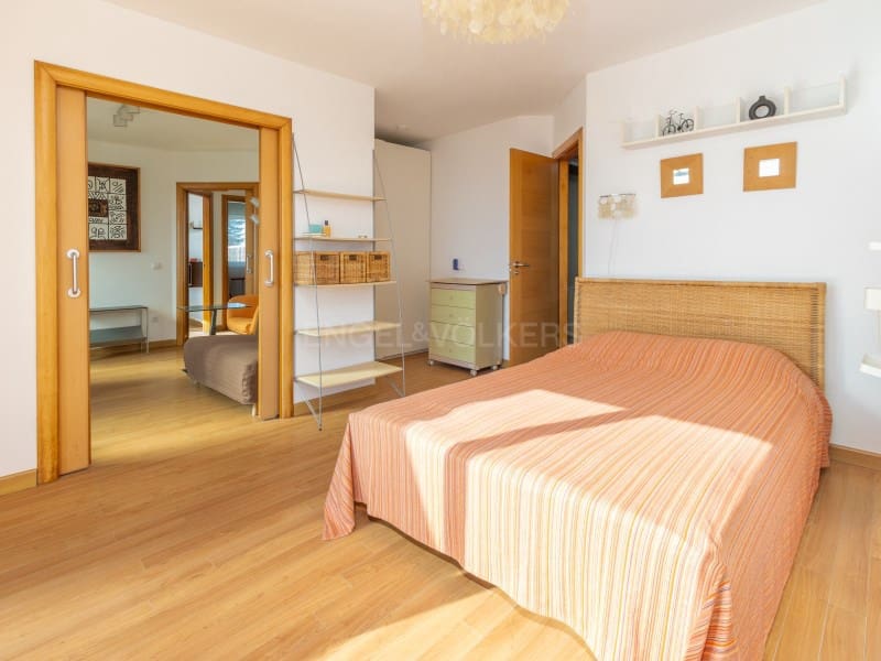 Chalet de 5 habitaciones en Lloret de Mar en venta con piscina garaje - 950.000 € (Ref: 9670352)