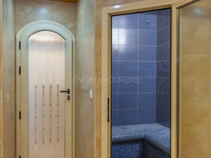 Chalet de 5 habitaciones en Lloret de Mar en venta con piscina garaje - 950.000 € (Ref: 9670352)