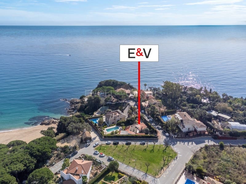 4 sovrum Villa till salu i Blanes med pool garage - 2 950 000 € (Ref: 9674077)