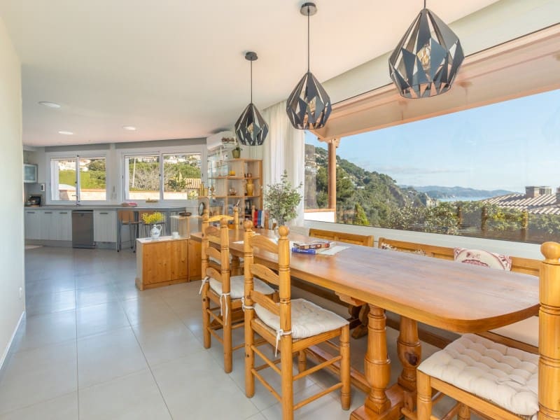 4 sovrum Villa till salu i Blanes med pool garage - 2 950 000 € (Ref: 9674077)