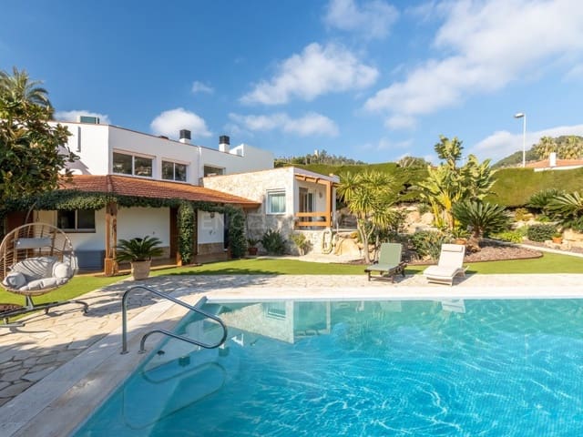 4 sovrum Villa till salu i Blanes med pool garage - 2 950 000 € (Ref: 9674077)