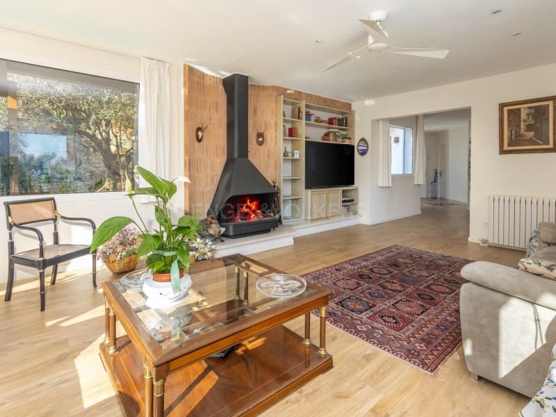 4 sovrum Villa till salu i Blanes med pool garage - 2 950 000 € (Ref: 9674077)