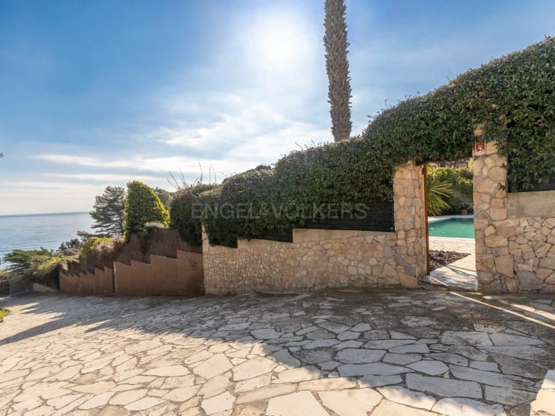 4 sovrum Villa till salu i Blanes med pool garage - 2 950 000 € (Ref: 9674077)