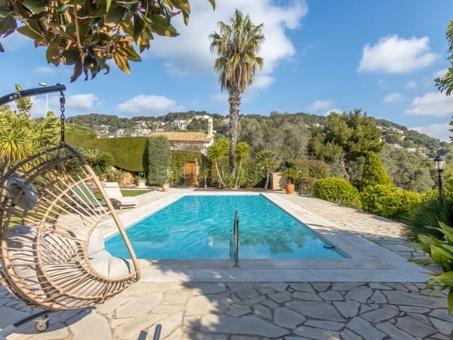 4 chambre Villa/Maison à vendre à Blanes avec piscine garage - 2 950 000 € (Ref: 9674077)