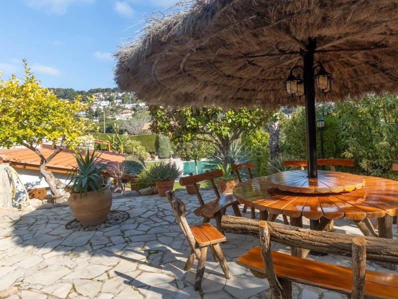 4 sovrum Villa till salu i Blanes med pool garage - 2 950 000 € (Ref: 9674077)