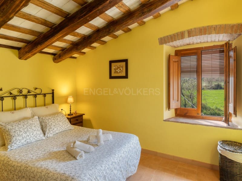 8 makuuhuone Maalaistalo myytävänä paikassa Rupia mukana uima-altaan - 1 275 000 € (Ref: 9686302)