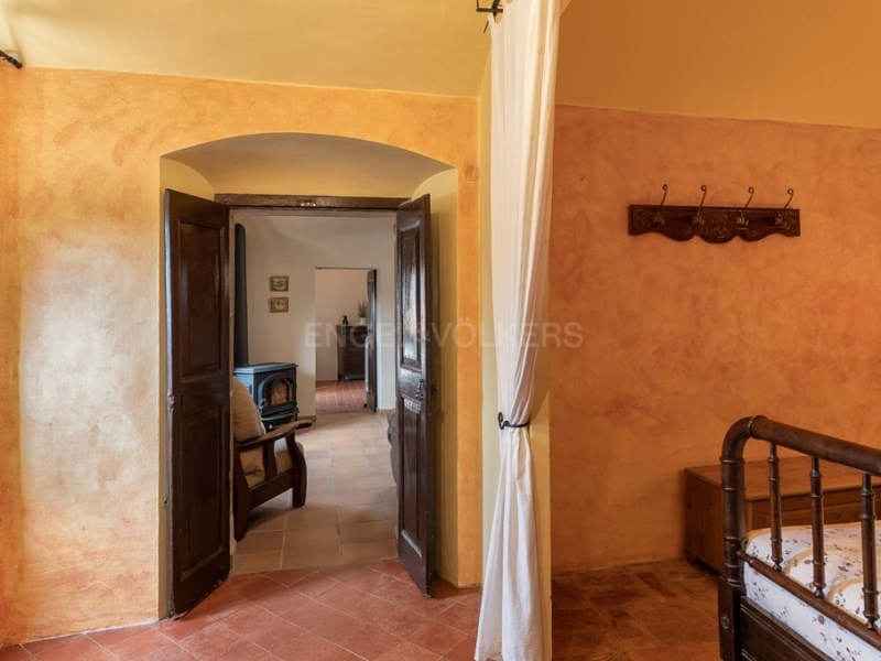 8 makuuhuone Maalaistalo myytävänä paikassa Rupia mukana uima-altaan - 1 275 000 € (Ref: 9686302)