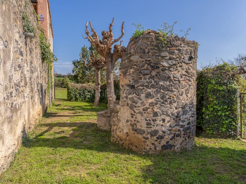 8 makuuhuone Maalaistalo myytävänä paikassa Rupia mukana uima-altaan - 1 275 000 € (Ref: 9686302)