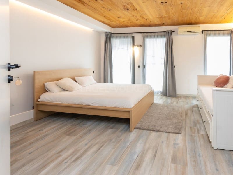 7 bedroom Villa for sale in Sant Feliu de Guixols - € 775,000 (Ref: 9698758)