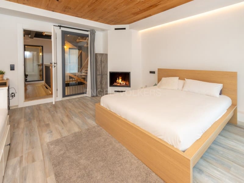 7 bedroom Villa for sale in Sant Feliu de Guixols - € 775,000 (Ref: 9698758)