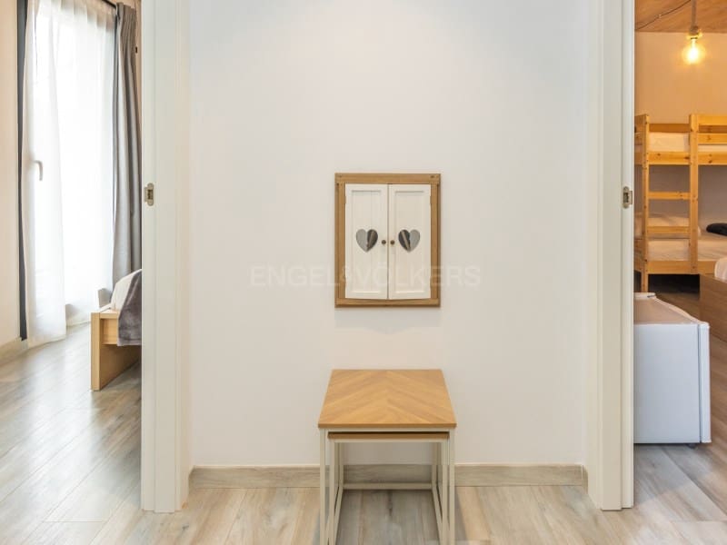 7 bedroom Villa for sale in Sant Feliu de Guixols - € 775,000 (Ref: 9698758)