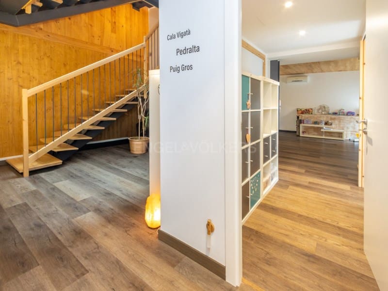 7 bedroom Villa for sale in Sant Feliu de Guixols - € 775,000 (Ref: 9698758)