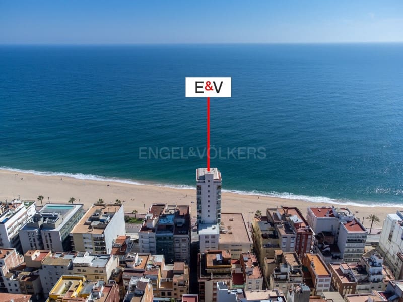 2 soveværelse Lejlighed til salg i Lloret de Mar - € 425.000 (Ref: 9719810)