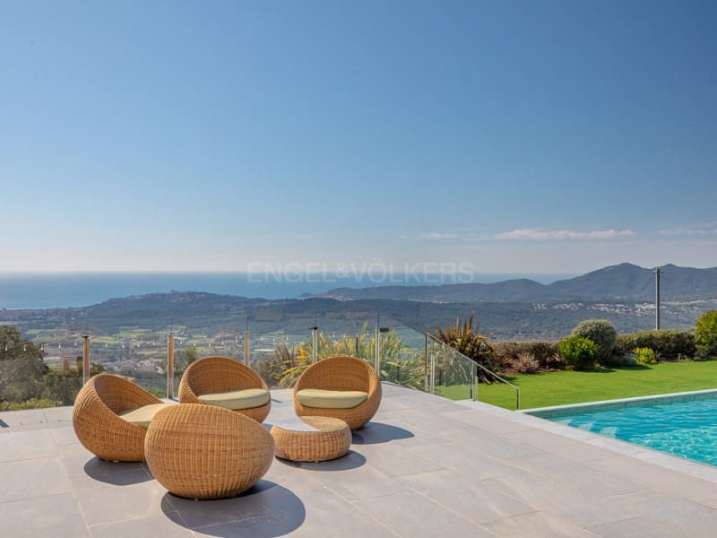 11 Zimmer Villa zu verkaufen in Platja d'Aro mit Pool - 8.800.000 € (Ref: 9719811)